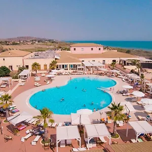 Ośrodek wypoczynkowy Sikania Resort&spa ****